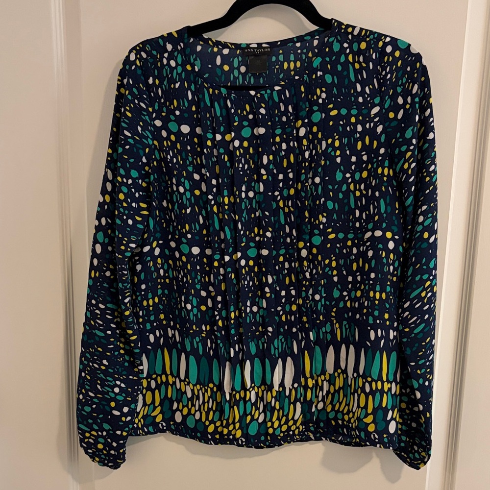 Ann Taylor Navy and Teal Patterned Blouse